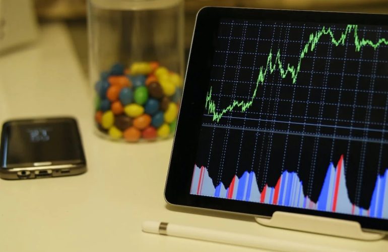 What to Look for When Selecting a Financial Translation Agency